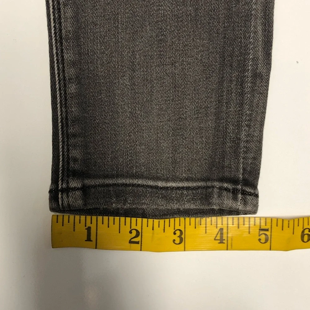 Express Women’s  leggings Jeans with Ripped Knee size 0R